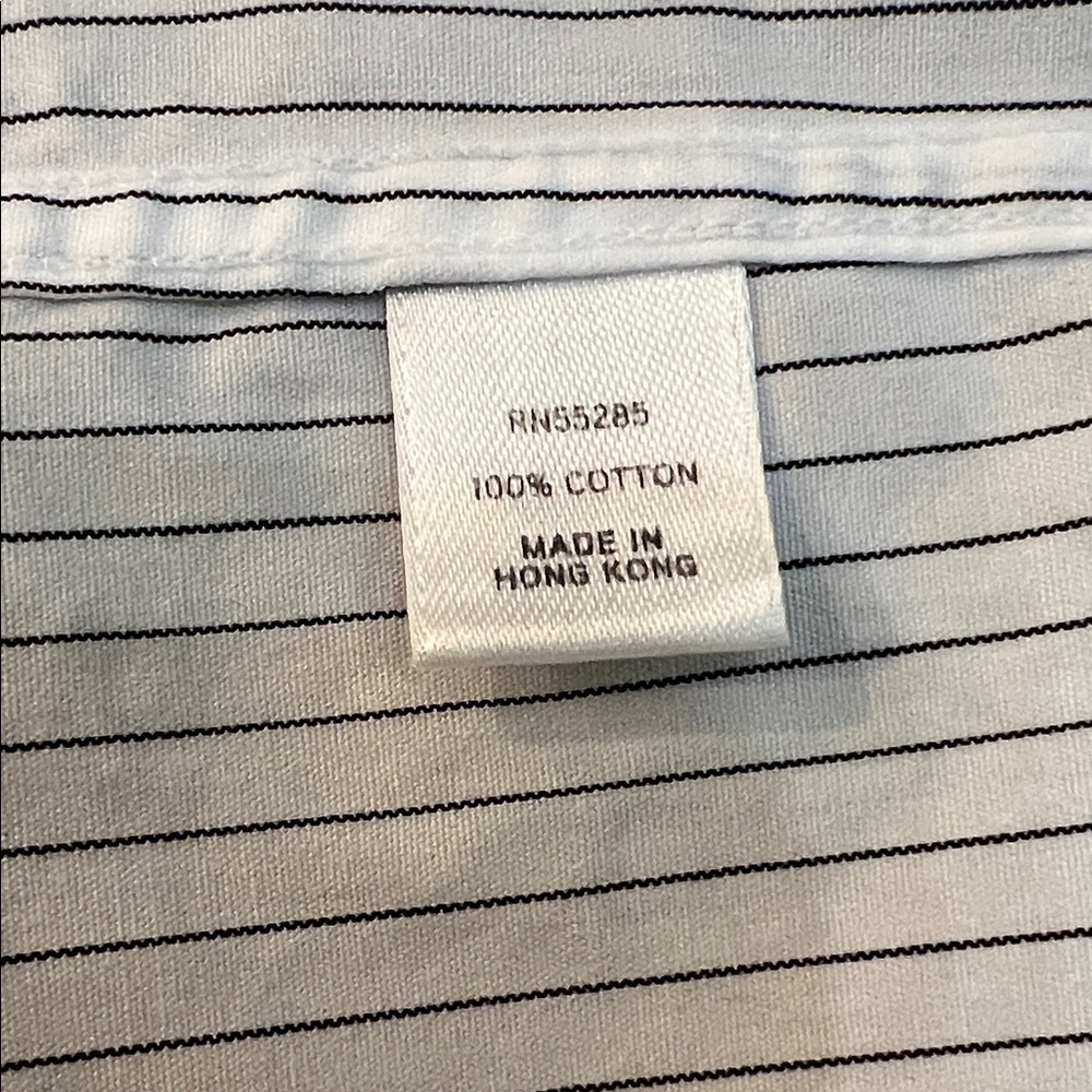 Express Design Studio White and Black Pin Striped Collared Dress Shirt Button - Picture 10 of 11